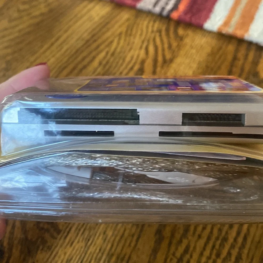 21-in-1 Card Reader/Writer - Silver